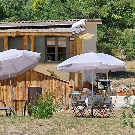 Petit Studio Dans La Prairie Saint-Auban  Exterior foto