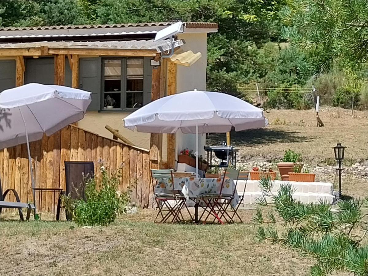 Petit Studio Dans La Prairie Saint-Auban  Exterior foto